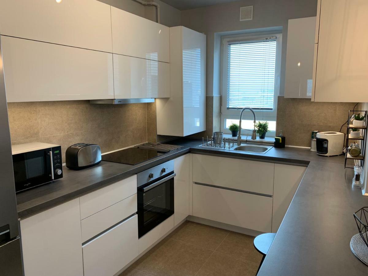 Appartement Modern Studio Coresi à Braşov Extérieur photo